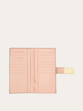 Load image into Gallery viewer, Hug Continental Wallet in Black/Nylund Pink
