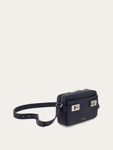 Load image into Gallery viewer, Shoulder bag with Gancini buckles
