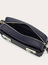 Load image into Gallery viewer, Shoulder bag with Gancini buckles
