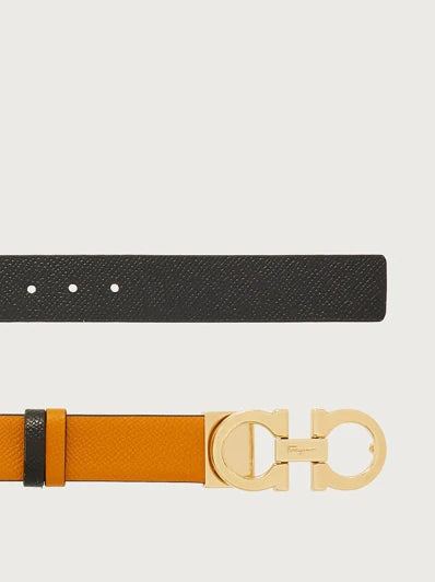 Reversible and adjustable Gancini belt