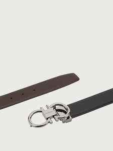 Reversible and adjustable Gancini belt