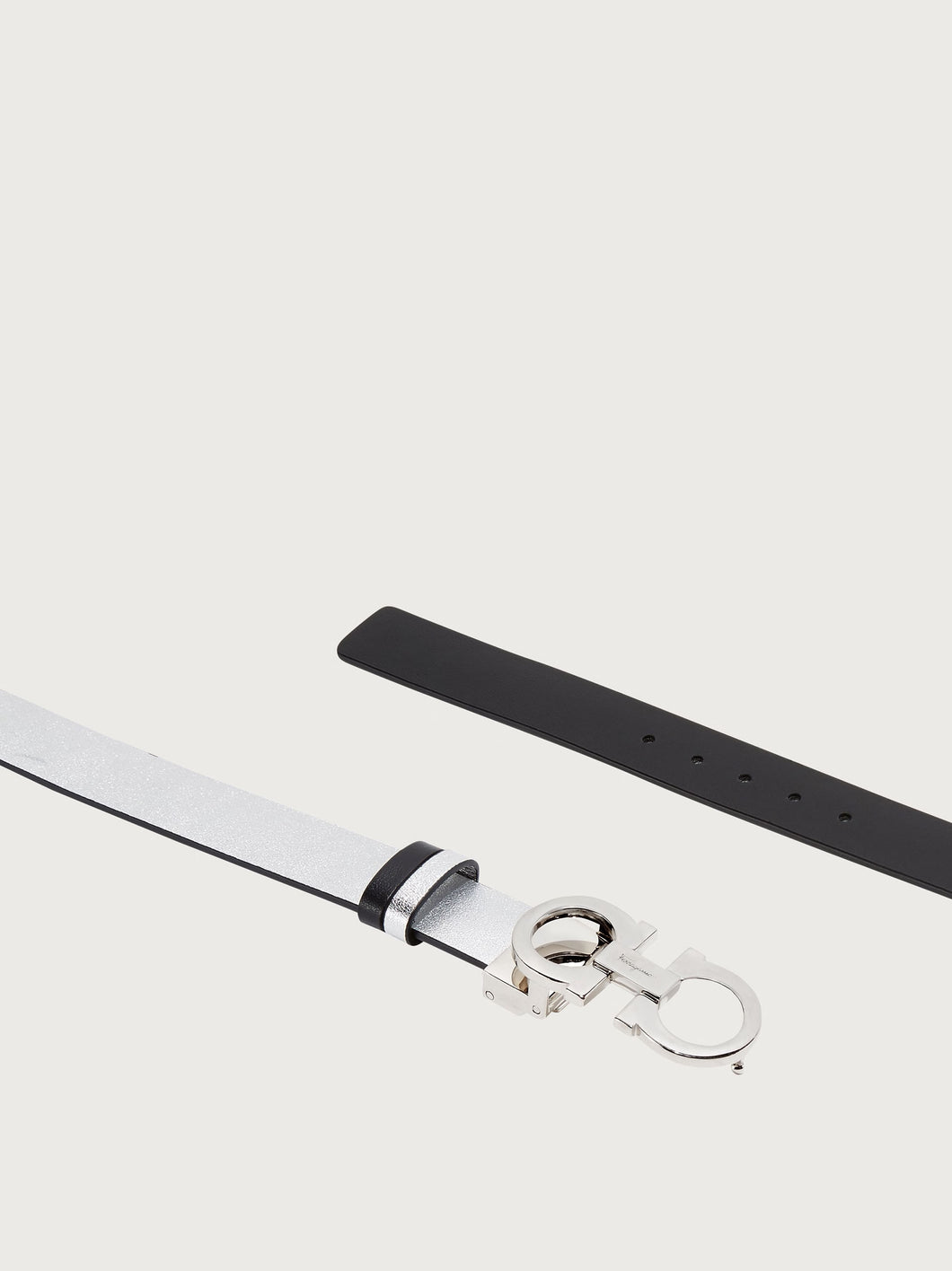 Reversible and adjustable Gancini belt