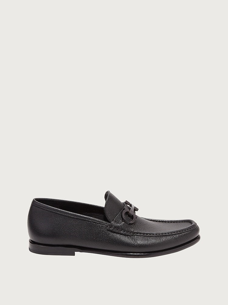 Crown in Nero